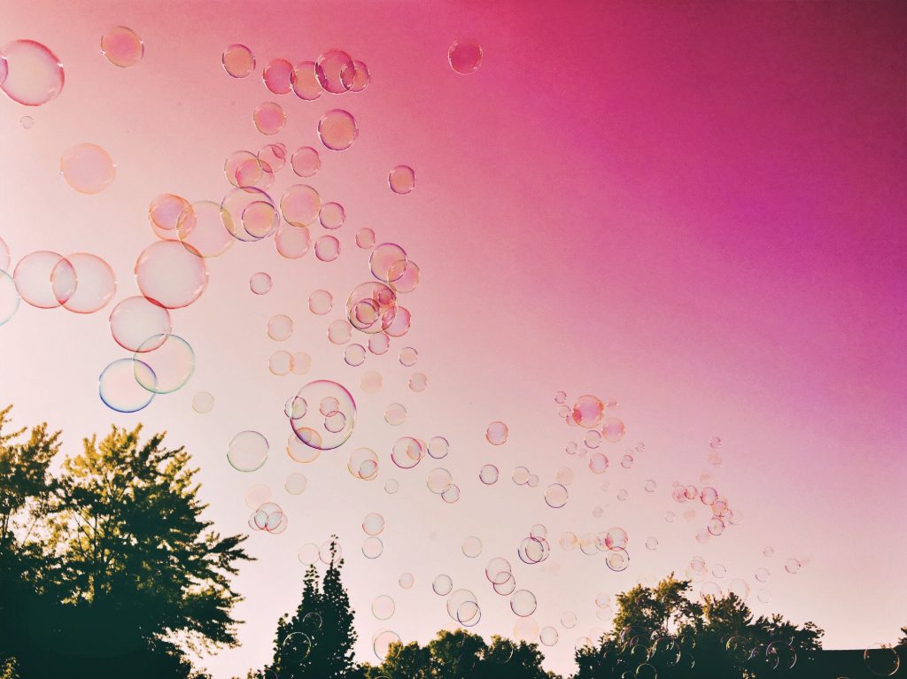 Mercury in Gemini: Embracing Clear Skies Within Our Minds